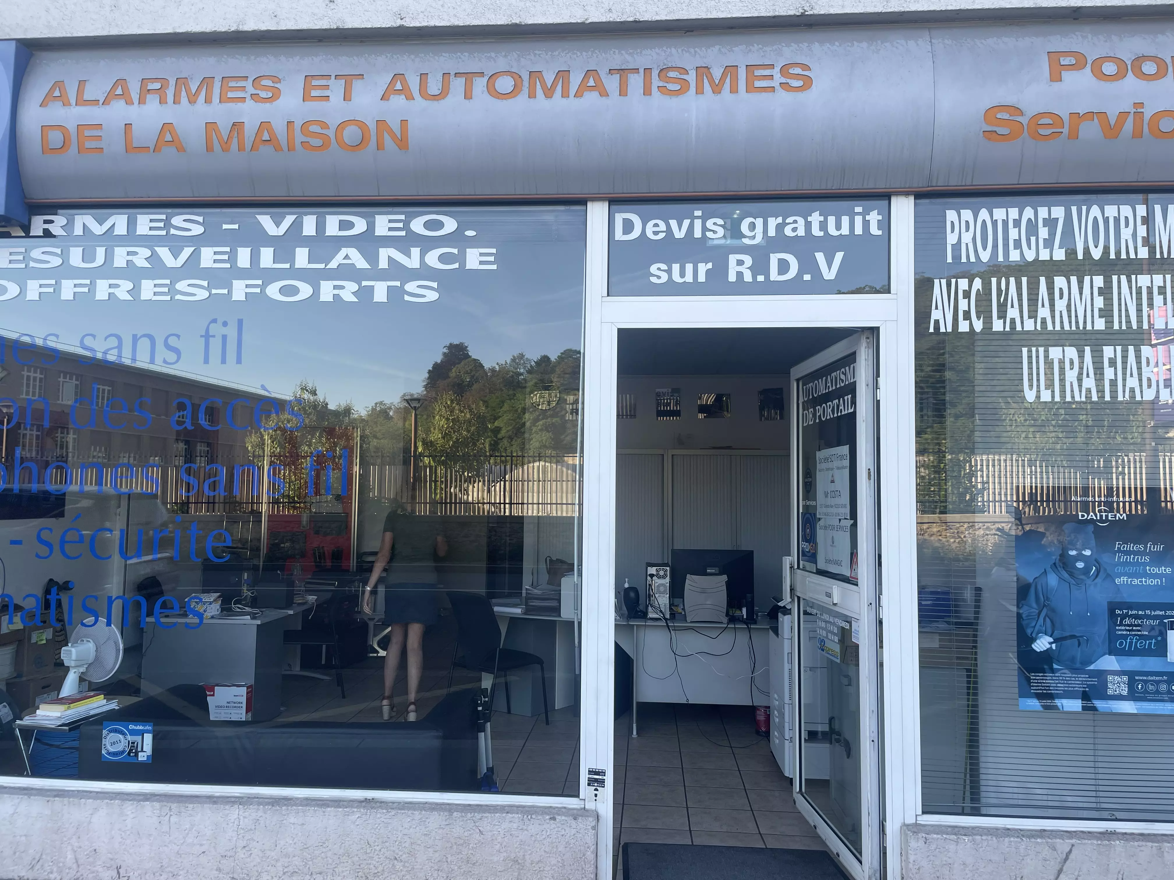 SDT Poor Services
