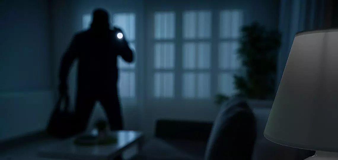 Home-jacking : définition, risques et solutions de sécurité