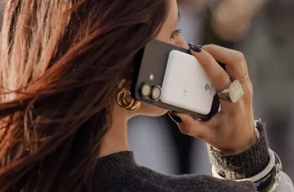 Sécurité des proches : protéger sans surveiller