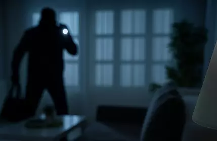 Home-jacking : définition, risques et solutions de sécurité